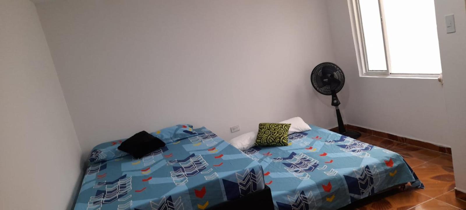 Apartaestudios El Jardin 2 Cali Room photo