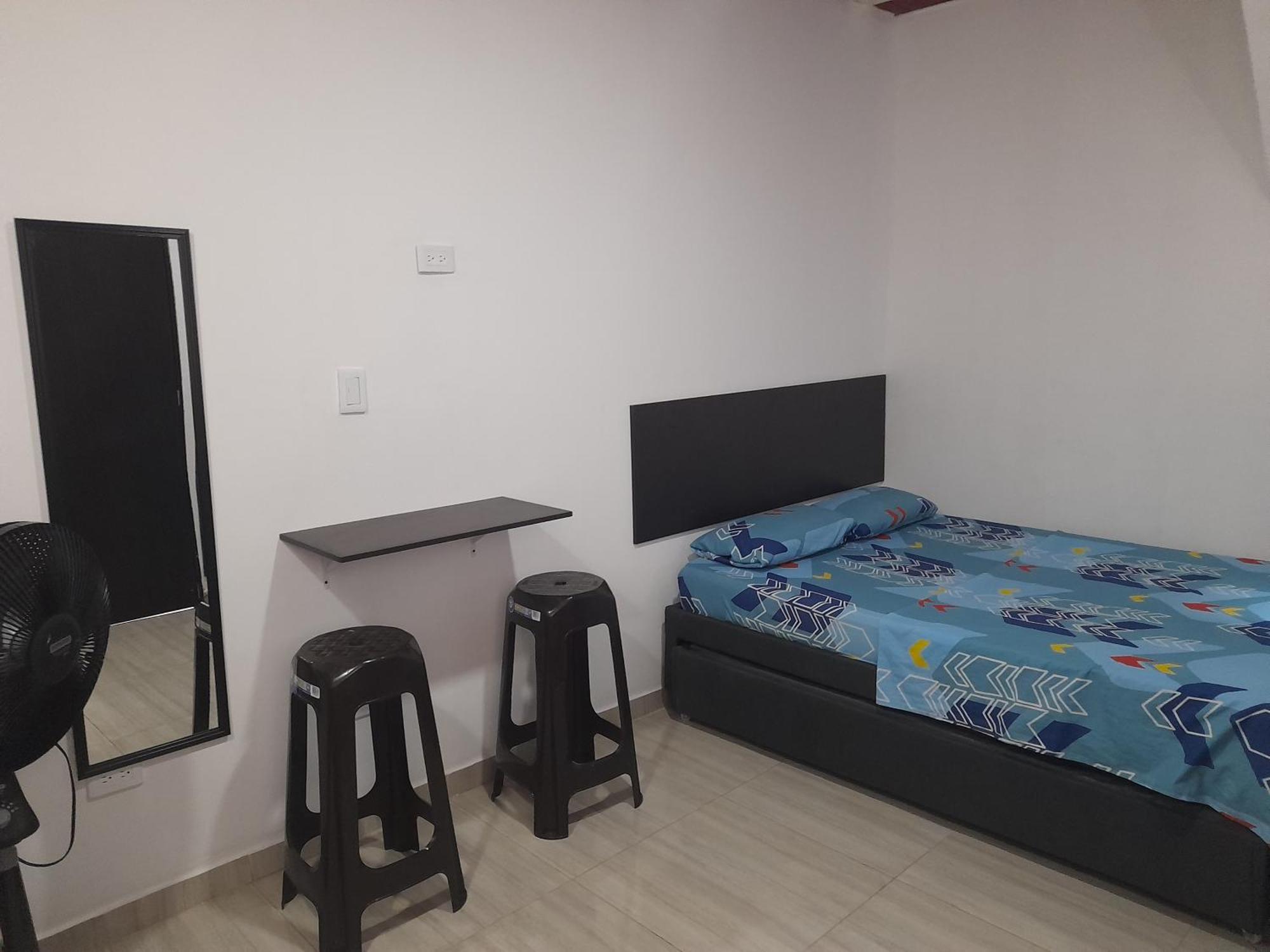 Apartaestudios El Jardin 2 Cali Room photo