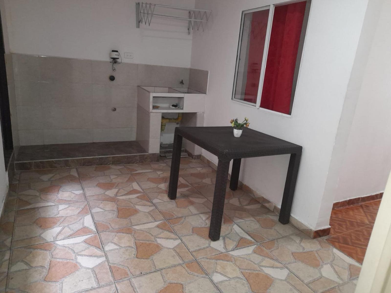 Apartaestudios El Jardin 2 Cali Exterior photo
